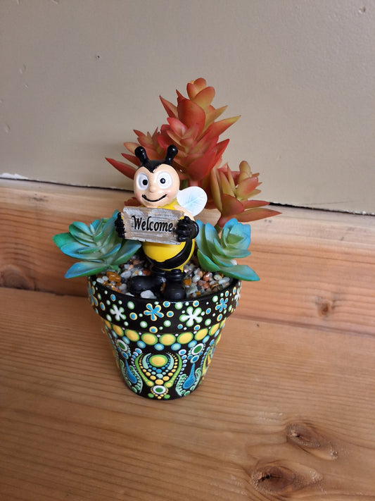 Bee Pot