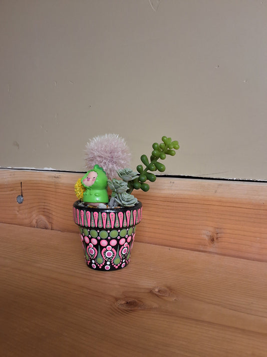 Pink Piggy Pot