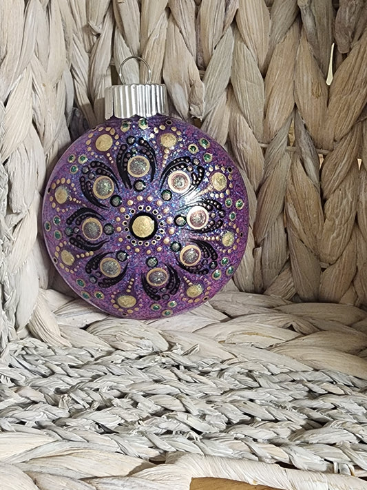 Lilac gold mandala